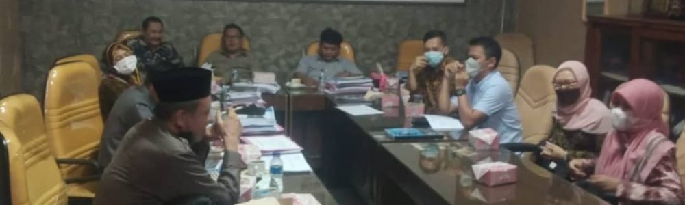 BAHAS PERUBAHAN ANGGARAN TAHUN 2021 KEPALA DINAS HADIRI RAPAT KERJA DENGAN KOMISI II DPRD LEBAK