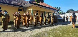 APEL PAGI SELURUH PEGAWAI DI LINGKUNGAN DINAS PETERNAKAN DAN KESEHATAN HEWAN
