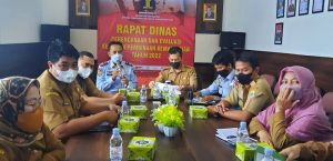 DINAS PETERNAKAN DAN KESEHATAN HEWAN BERKOLABORASI DENGAN LAPAS KELAS III RANGKASBITUNG DALAM KEGIATAN PEMBINAAN KEMANDIRIAN