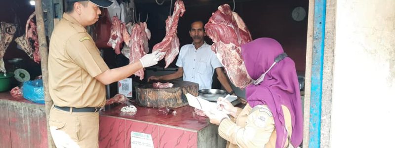 PENGAWASAN PEREDARAN PRODUK HEWAN JELANG RAMADHAN DI KECAMATAN RANGKASBITUNG DAN MAJA